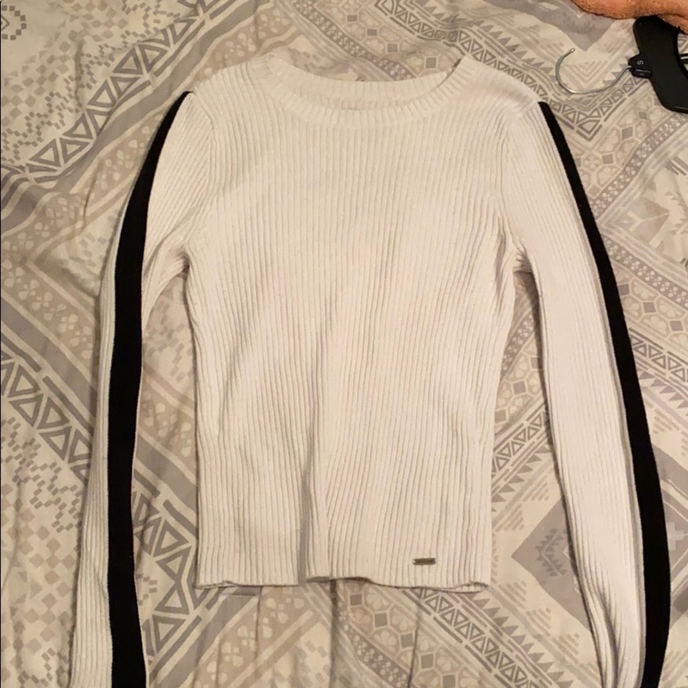Knit long sleeve